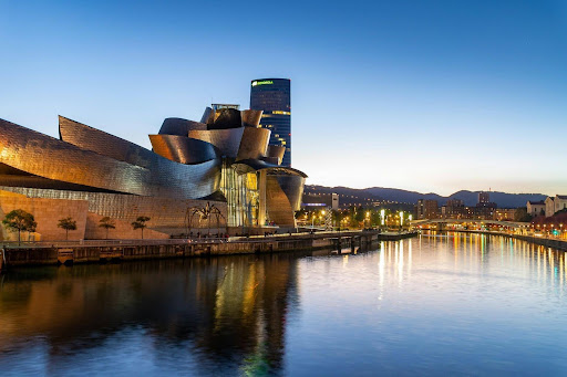 Vivir en Bilbao: mejores zonas y estilo de vida